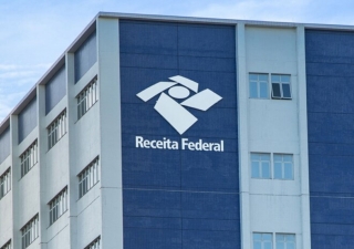 Receita Federal recupera R$ 317,88 milhões de IRPJ e CSLL em ação de monitoramento